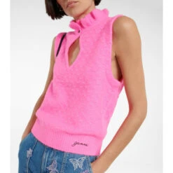 Ganni Sleeveless Cutout Top 2 Ganni Sleeveless Cutout Top -Ganni Shop unnamed file 58