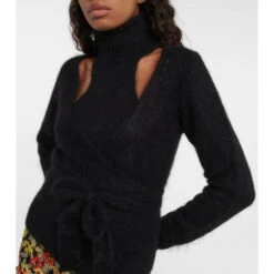 Ganni Cutout Wrap Wool-blend Top -Ganni Shop unnamed file 883